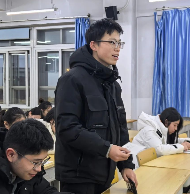 屏幕截图 2024-12-15 134558.png