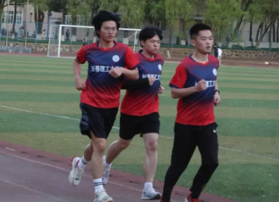 屏幕截图 2025-05-26 211851.png