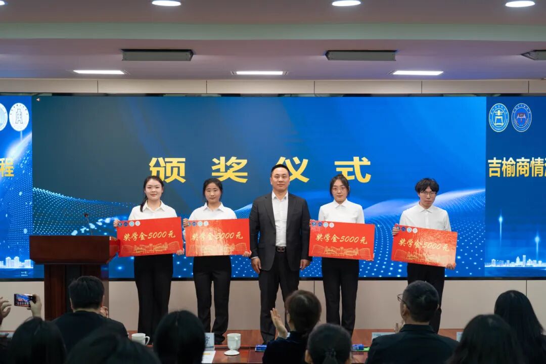 微信图片_2026-04-26_220901_789.jpg
