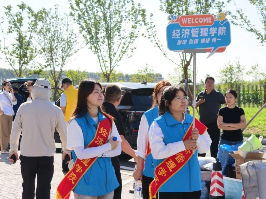 a4d4555a0f5c61611ddb386c2306216a.jpg